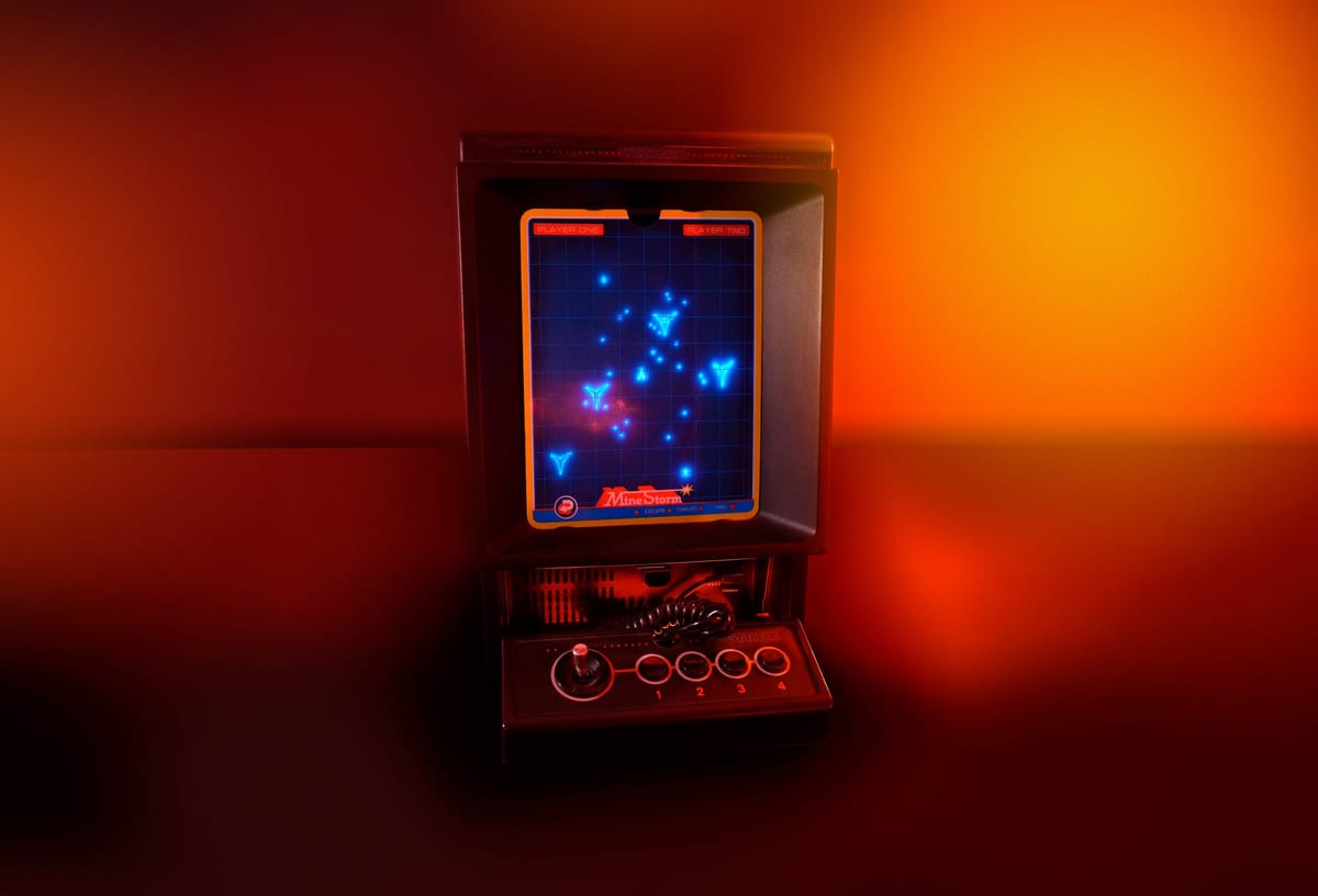 Vectrix Mini: Iconic 80s Vectrex Console Reimagined with Modern Features and Early Bird Discounts